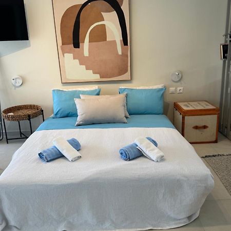 Sophia'S Apartment Saronida Dış mekan fotoğraf