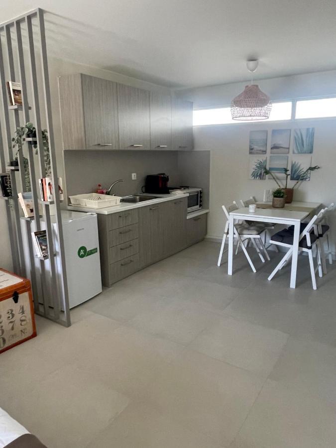 Sophia'S Apartment Saronida Dış mekan fotoğraf
